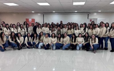 Codelco Salvador Abre las Puertas de la Minería a 60 Mujeres a Través del Programa Aprendices